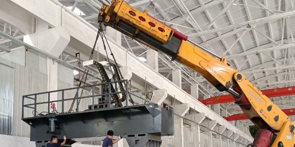 上海廠房設備吊裝公司哪家好？怎么判斷廠房設備吊裝專不專業？